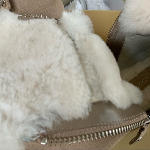 Michael Kors Booties - beige suede - size 7 - Picture 5 of 6